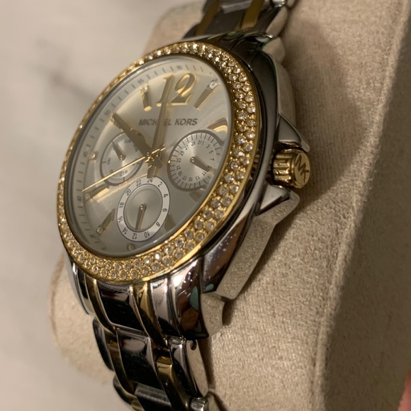 Pre-owned Michael Kors Two-Toned Watch main image 6